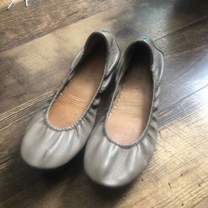 Taupe tieks size 9